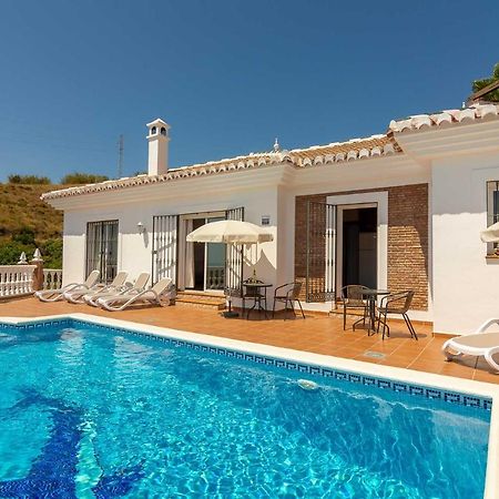 Villa Andalucia: Cerca De Todo, Intimidad Y Espacio Nerja Εξωτερικό φωτογραφία