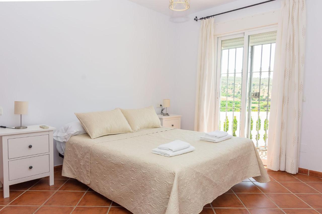 Villa Andalucia: Cerca De Todo, Intimidad Y Espacio Nerja Εξωτερικό φωτογραφία