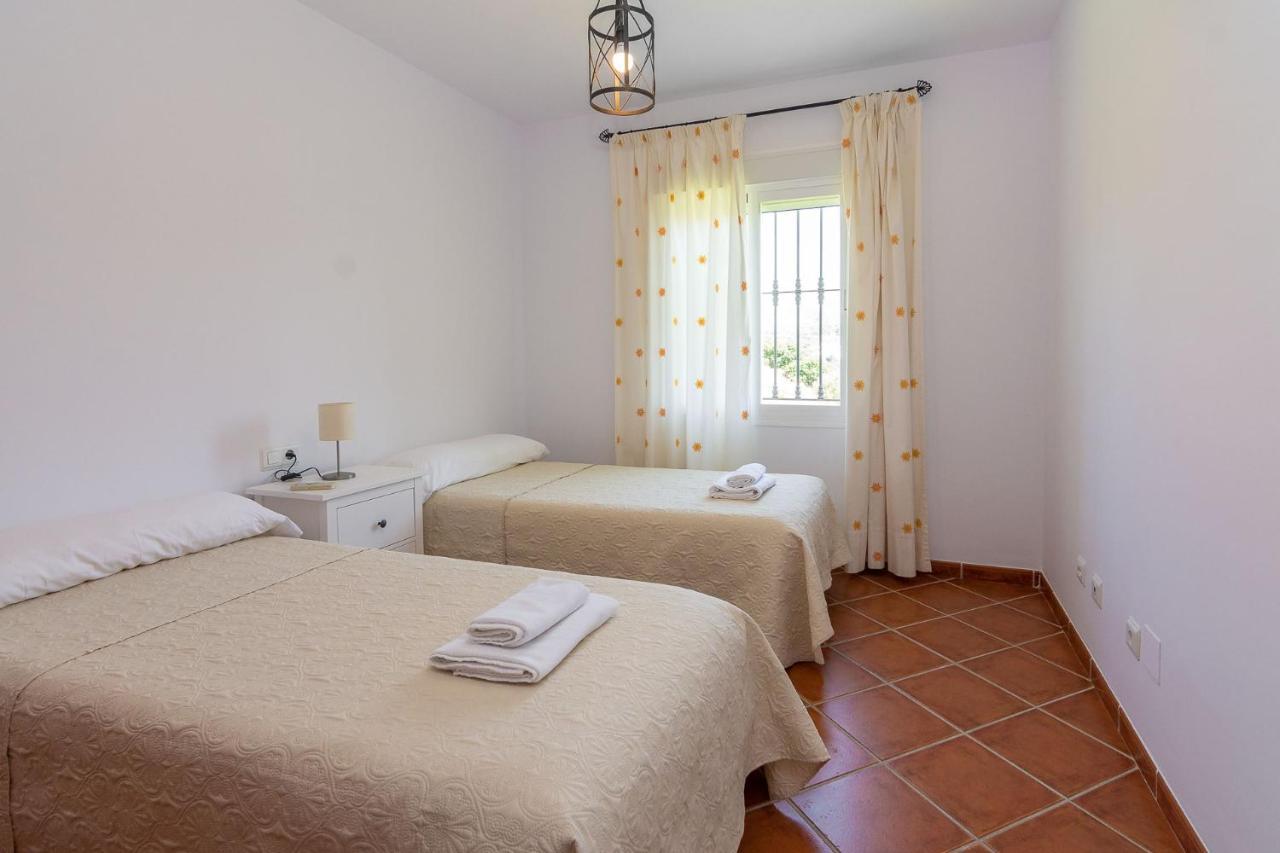 Villa Andalucia: Cerca De Todo, Intimidad Y Espacio Nerja Εξωτερικό φωτογραφία