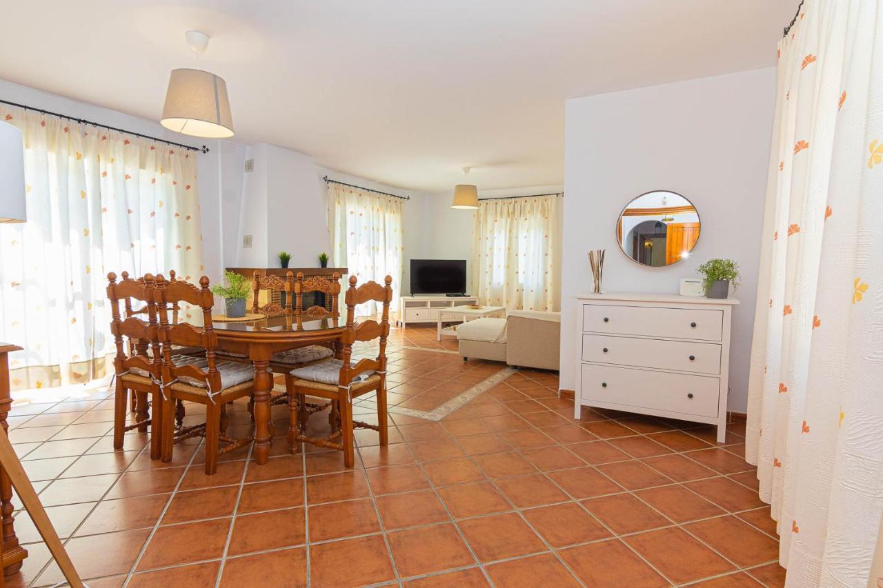 Villa Andalucia: Cerca De Todo, Intimidad Y Espacio Nerja Εξωτερικό φωτογραφία